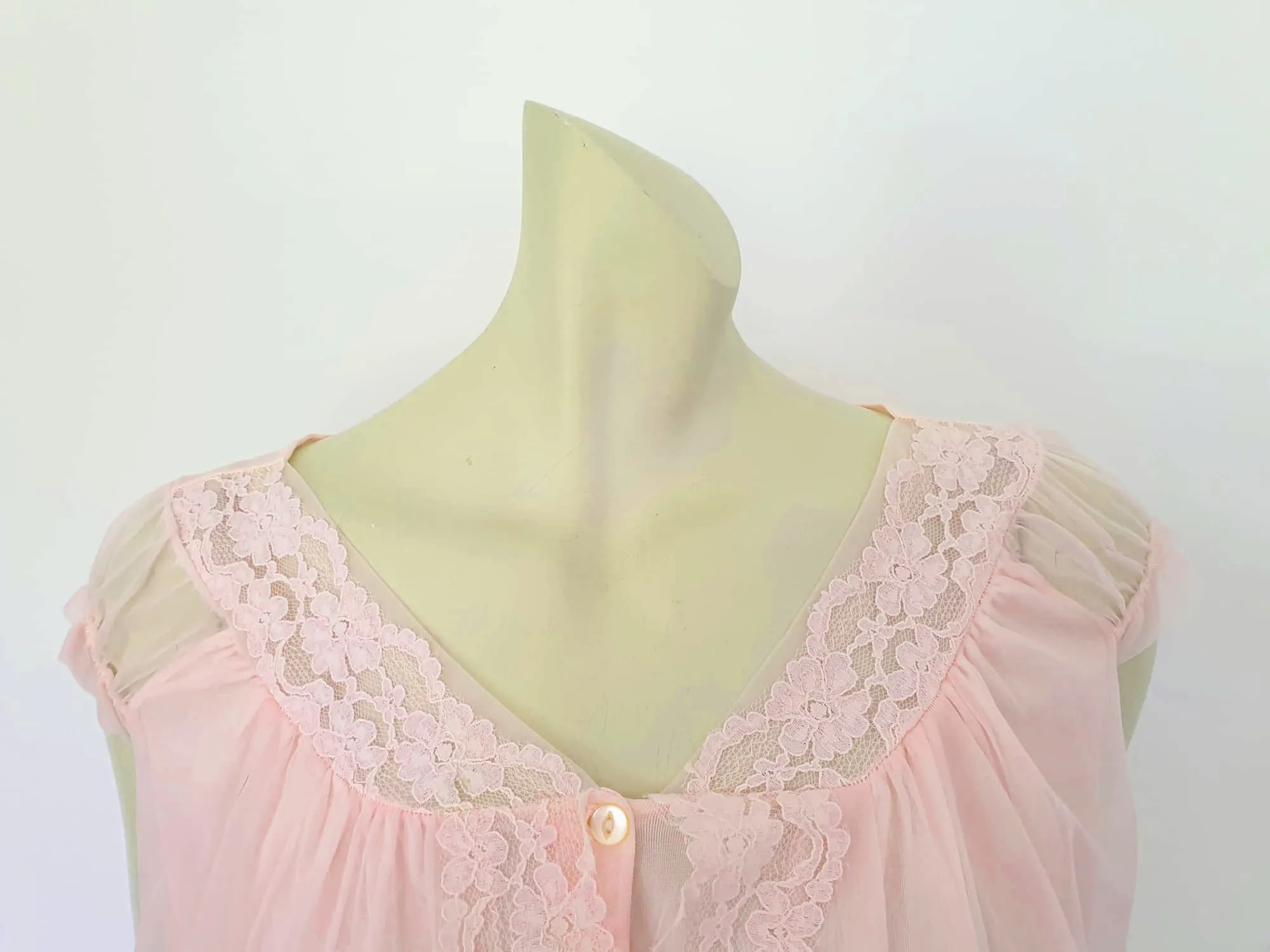 1960s Pink Nightgown With Sheer Overlay - M