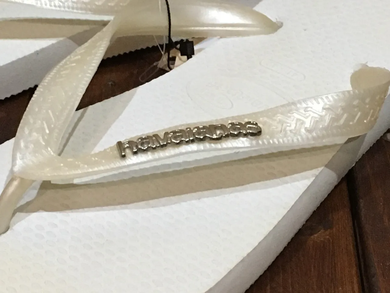 4127244 Havaianas Top Logo Metallic Sandal