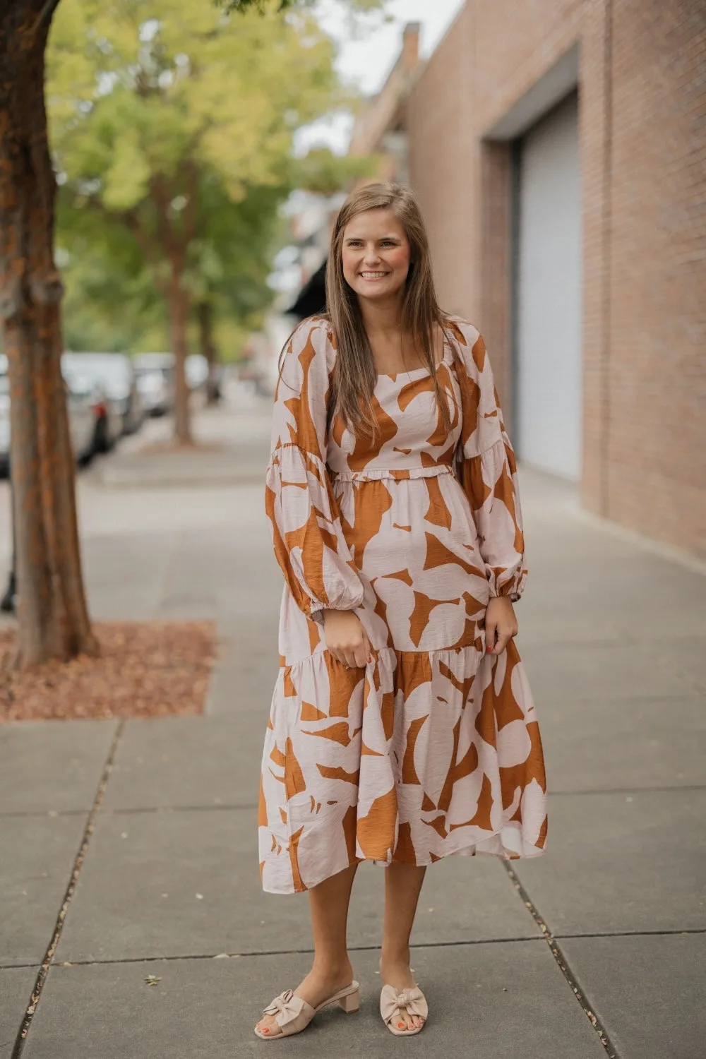 Abbie Abstract Print Bubble Sleeve Midi Dress (S-3XL)