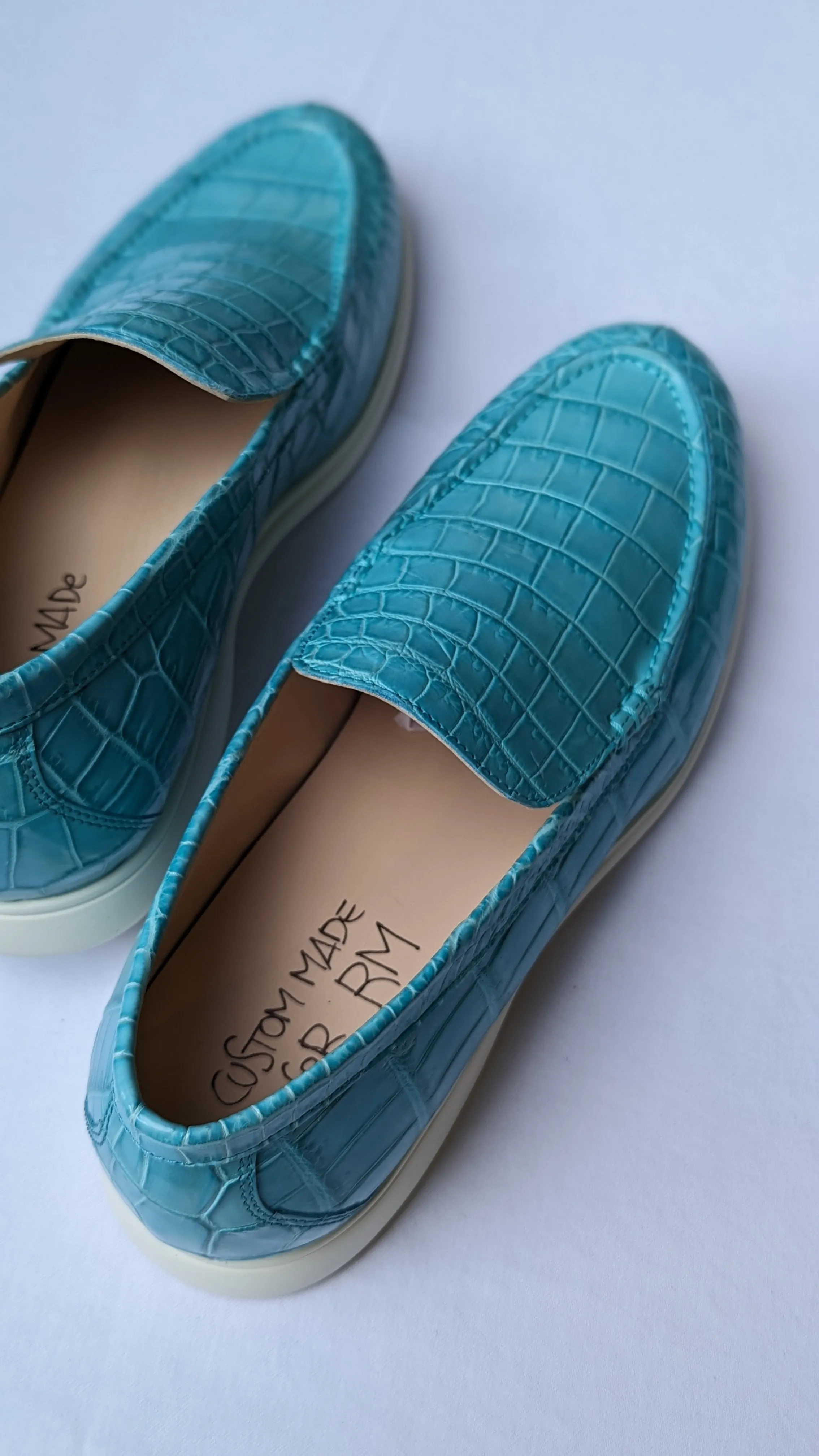 Ascot Cannes - Light Blue Crocodile