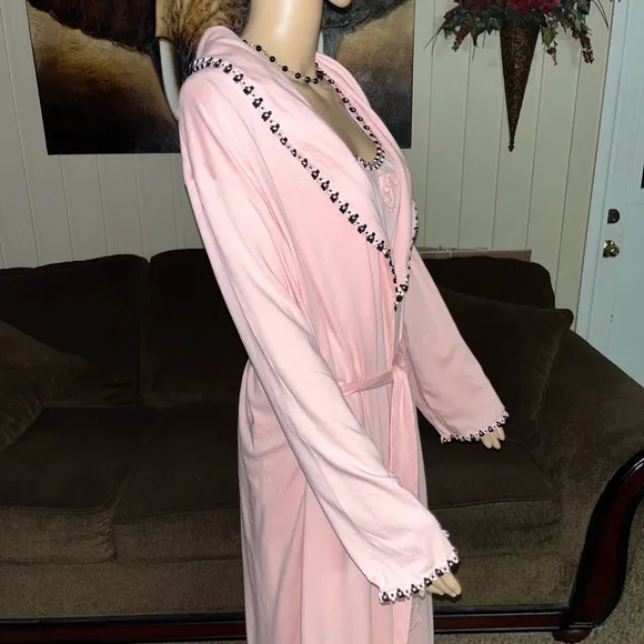 Cabernet Sleepwear • Pink/ Black • Size Large • Nightgown &amp; Robe