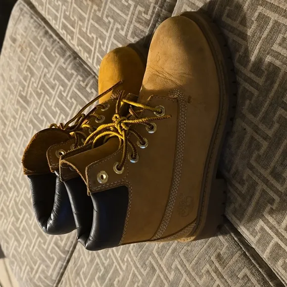 Children's timberland boots