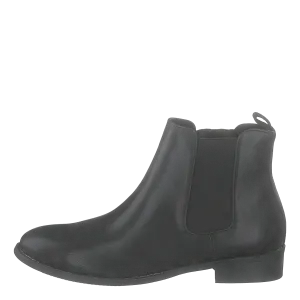 Classic Chelsea Black