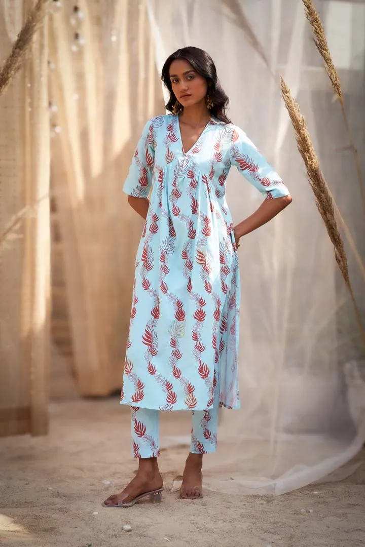 Elegant Leaf-Printed V-Neck Kurta Set with Organza Dupatta & Zari HighlightsRVWK47YLB-WP11YLB-DOLB