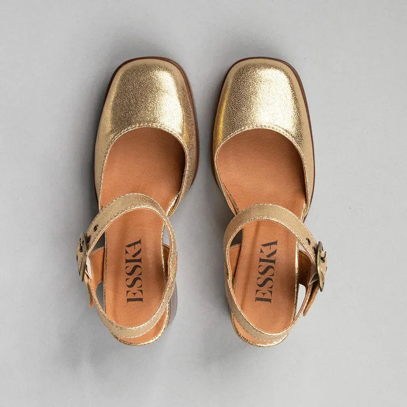 ESSKA Selena Sandals in Wood/Gold