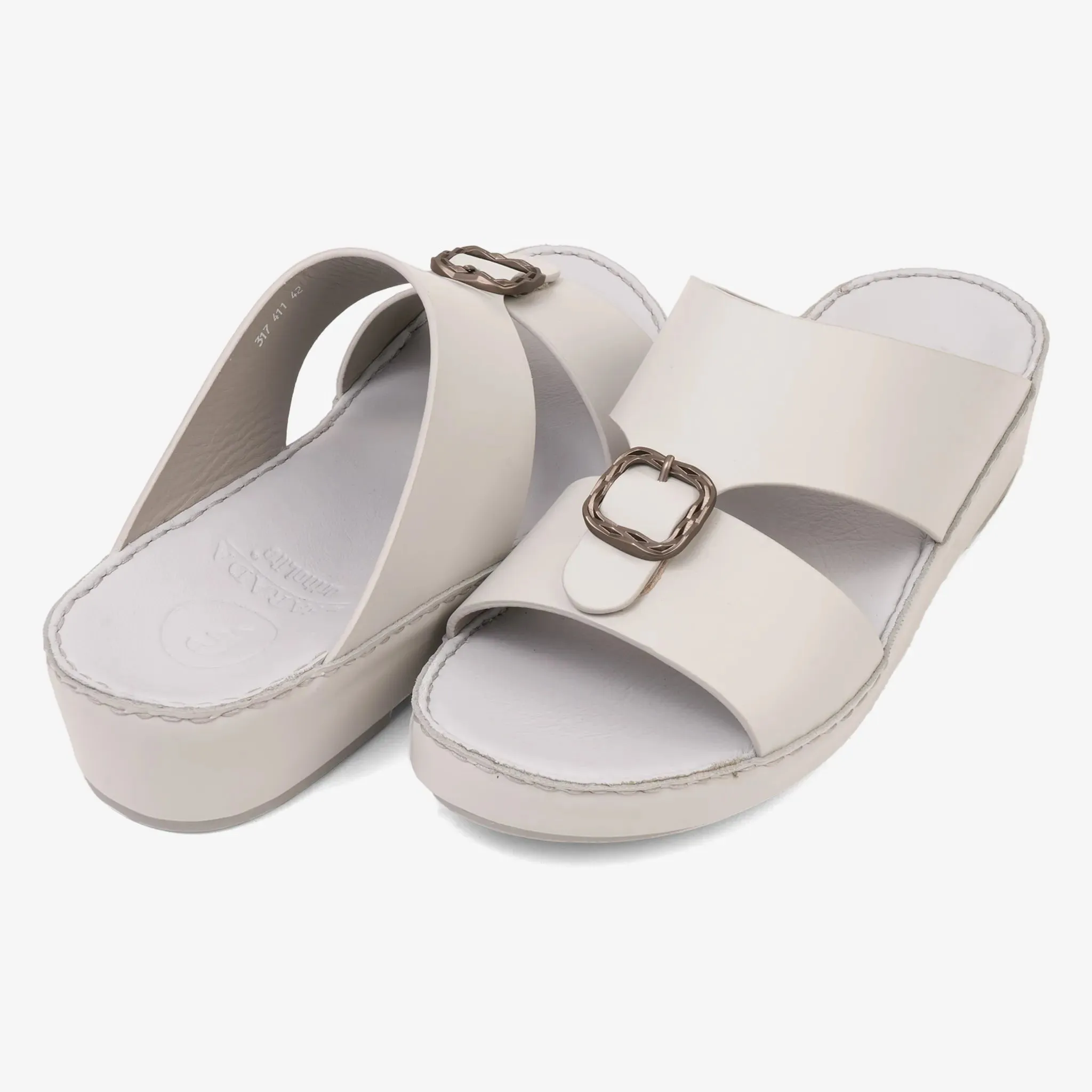FARADA DA VINCI BRASS ICONIC DOUBLE F TRIM ARABIC SANDALS LIGHT GREY