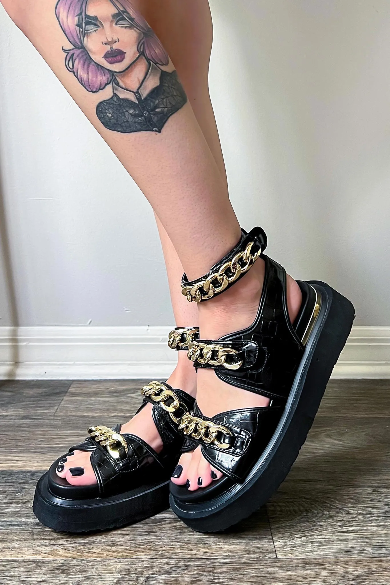 Hardcore Chain Sandals