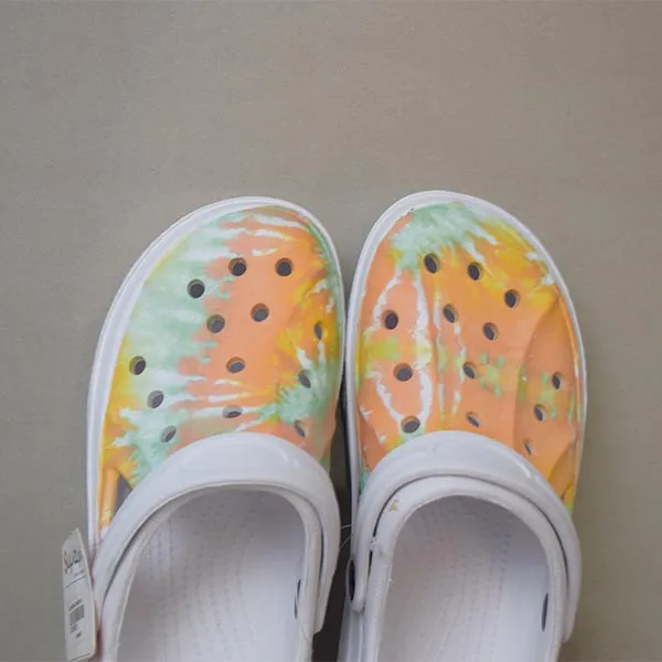 High Quality Summer Sandals Classic Outdoor Non-slip Slippers. (White Color) Size (42)