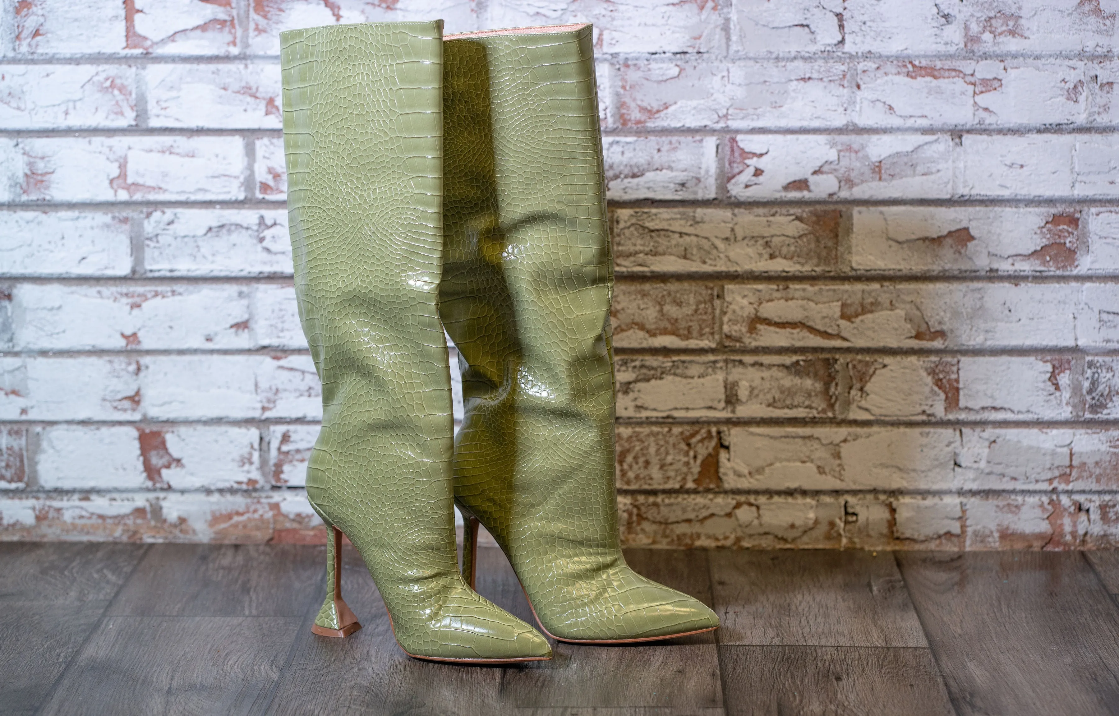 JADE | GREEN FAUX CROC PULL ON KNEE HIGH BOOT