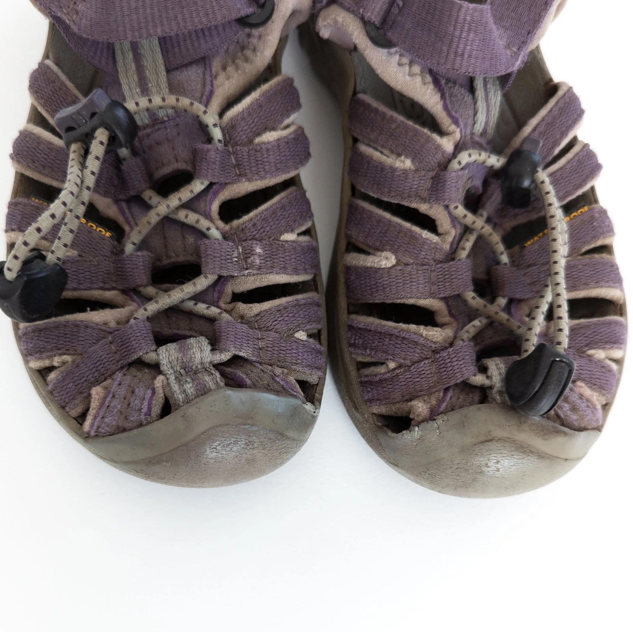 Keen sandals 11