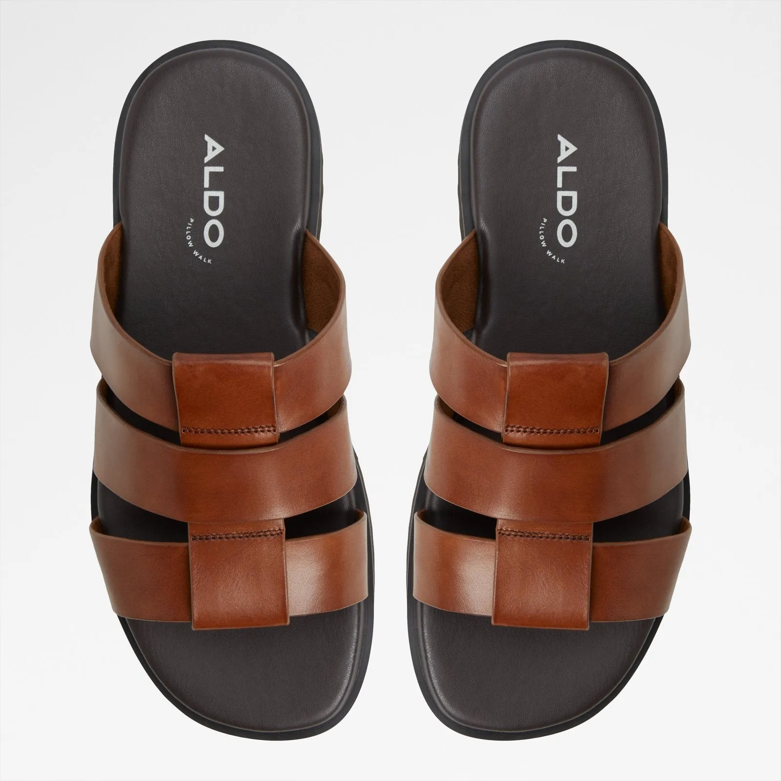 Light / Flat Sandals