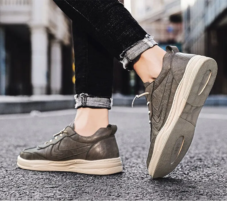Men Shoes Sneakers Autumn Lightweight Comfortable Leather Men Casual Shoe Male Lace Up Sneakers Non-slip Fashion Flats Shoes