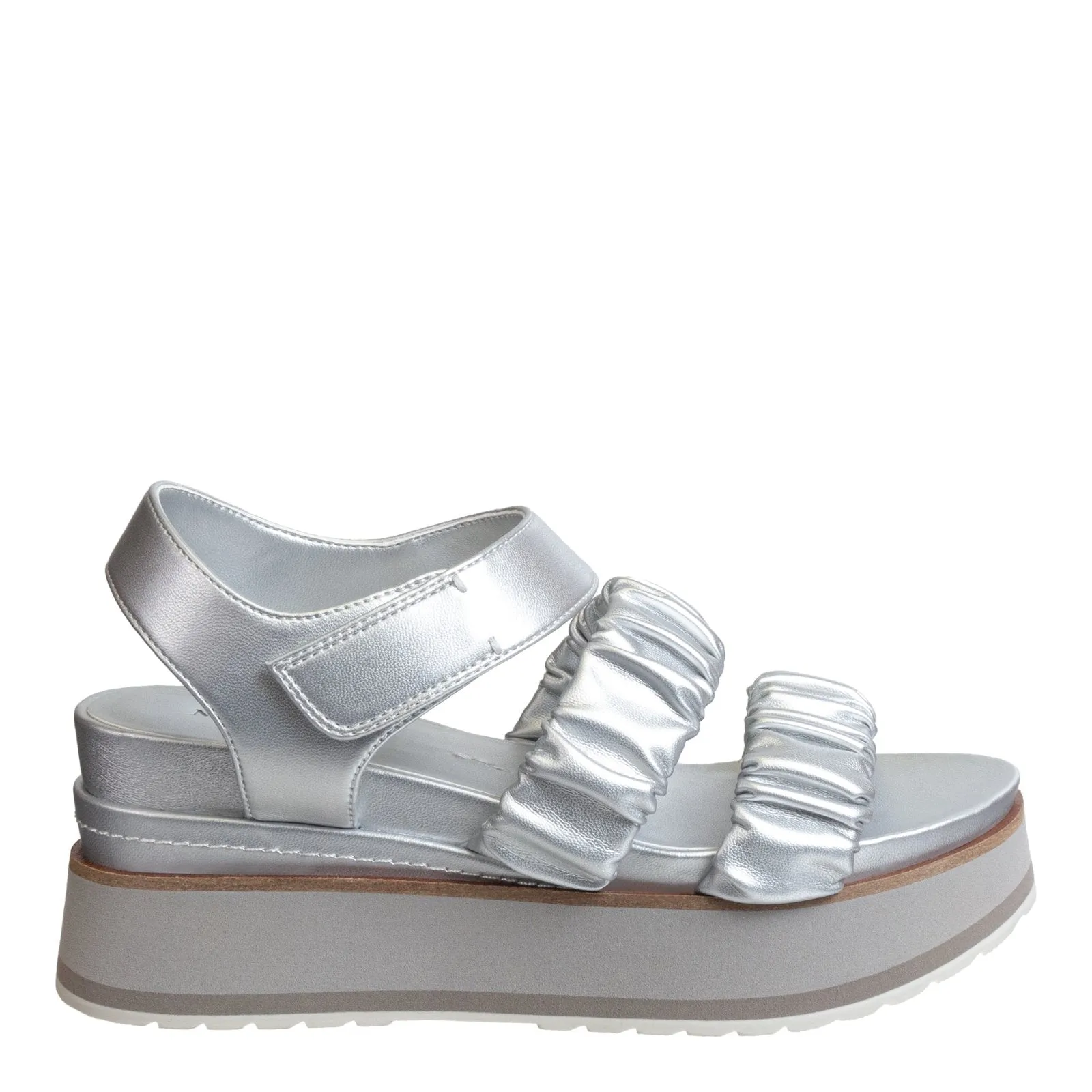 Naked Feet: SENSOR in SILVER Platform Sandals