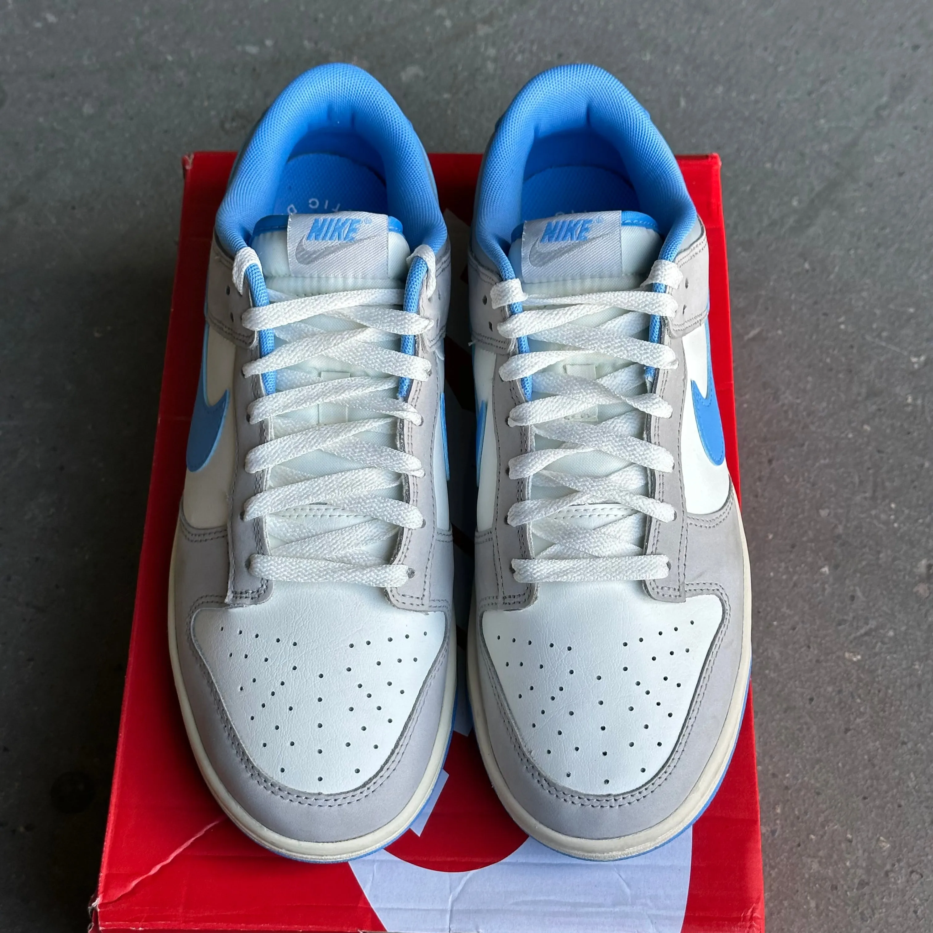 Nike Dunk Low Athletic Department University Blue *pre-owned* (SIZE 10)
