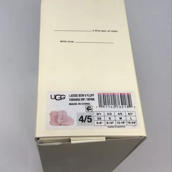 NWT UGG JESSE BOW ll FLUFF BOOTS IN LIGHT PINK SZ 4/5!