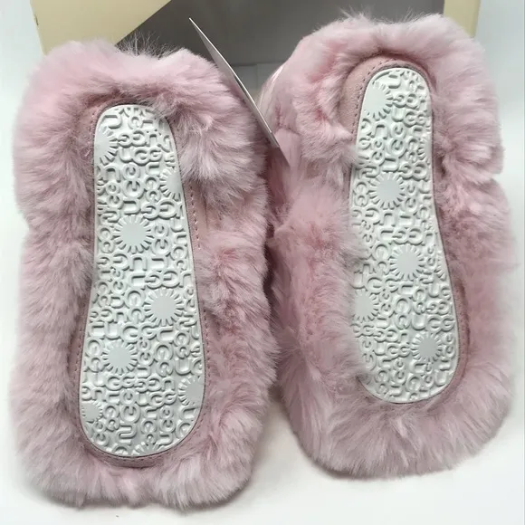 NWT UGG JESSE BOW ll FLUFF BOOTS IN LIGHT PINK SZ 4/5!