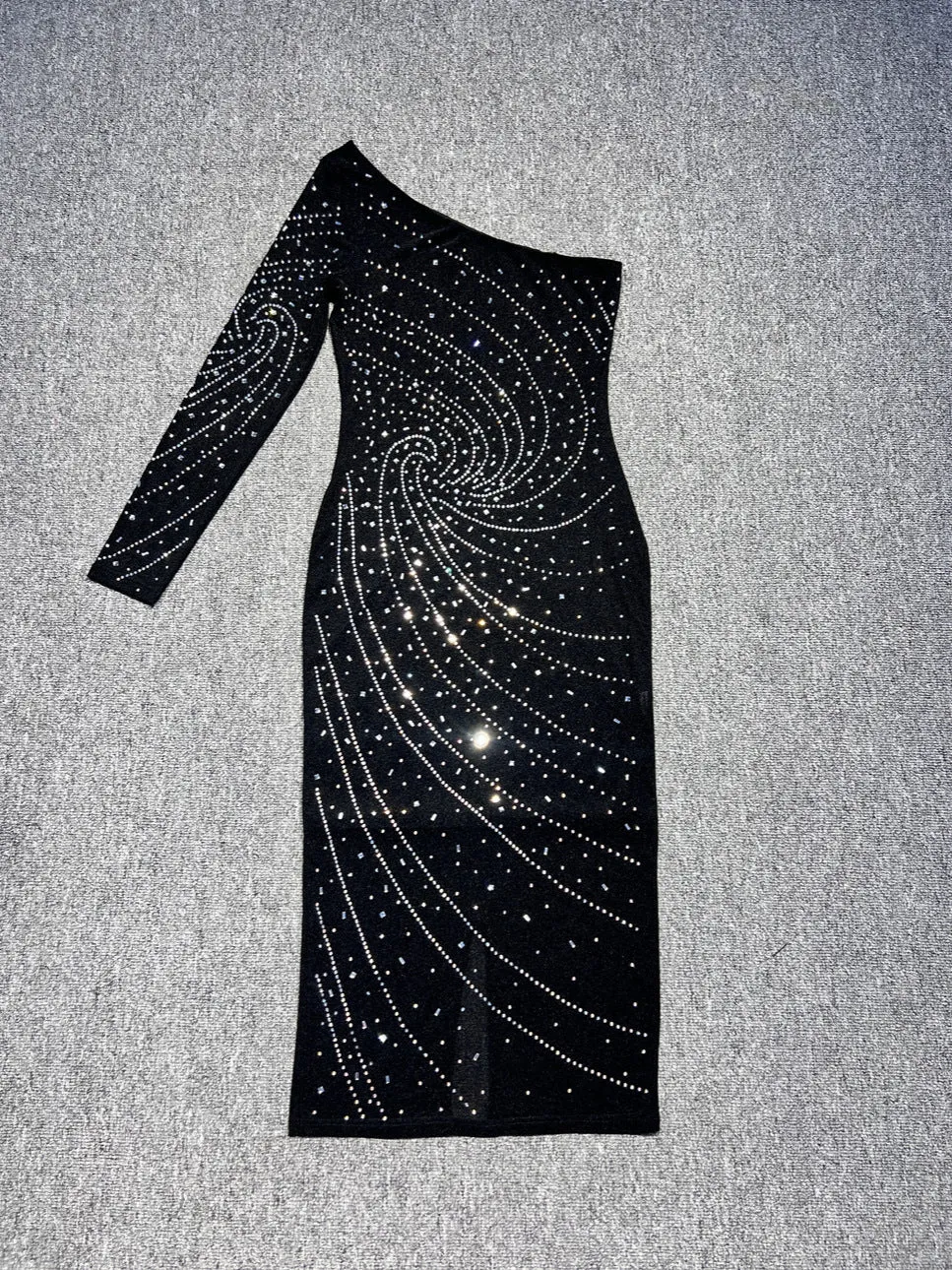One-shoulder rhinestone fitted dress