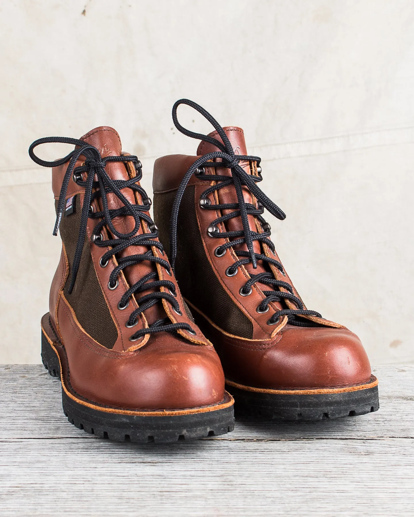 Second Hand Danner Light 3044 Cedar Brown US 10 / EUR 44