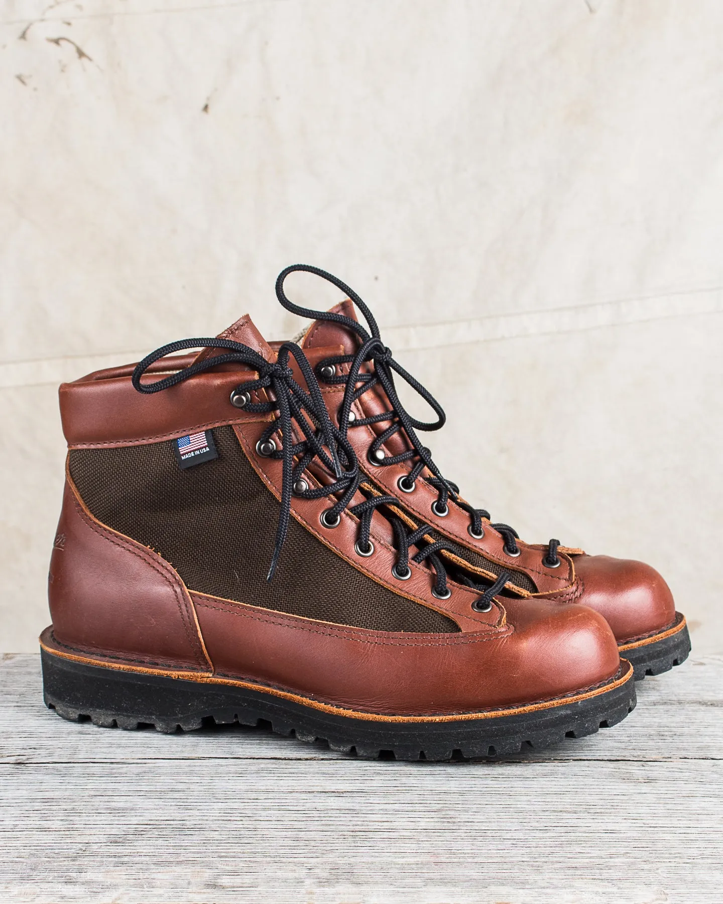 Second Hand Danner Light 3044 Cedar Brown US 10 / EUR 44