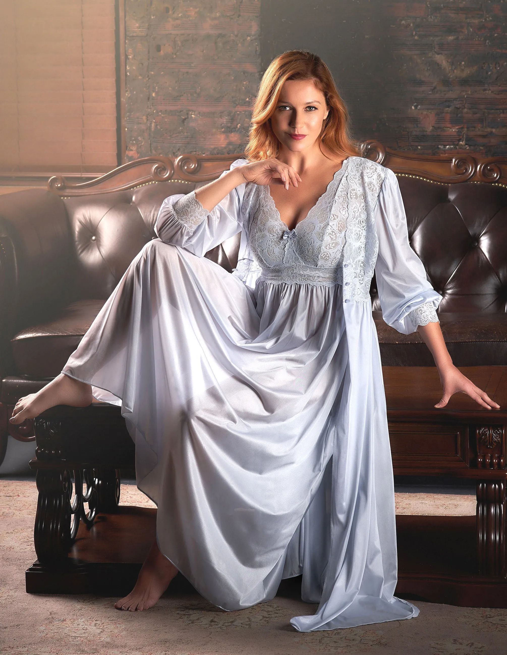 Shadowline Women's Nightgown and Robe Peignoir Set Silhouette 51737