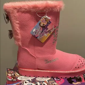 Skechers twinkle toes size 2 kids. The boots don’t light up anymore.