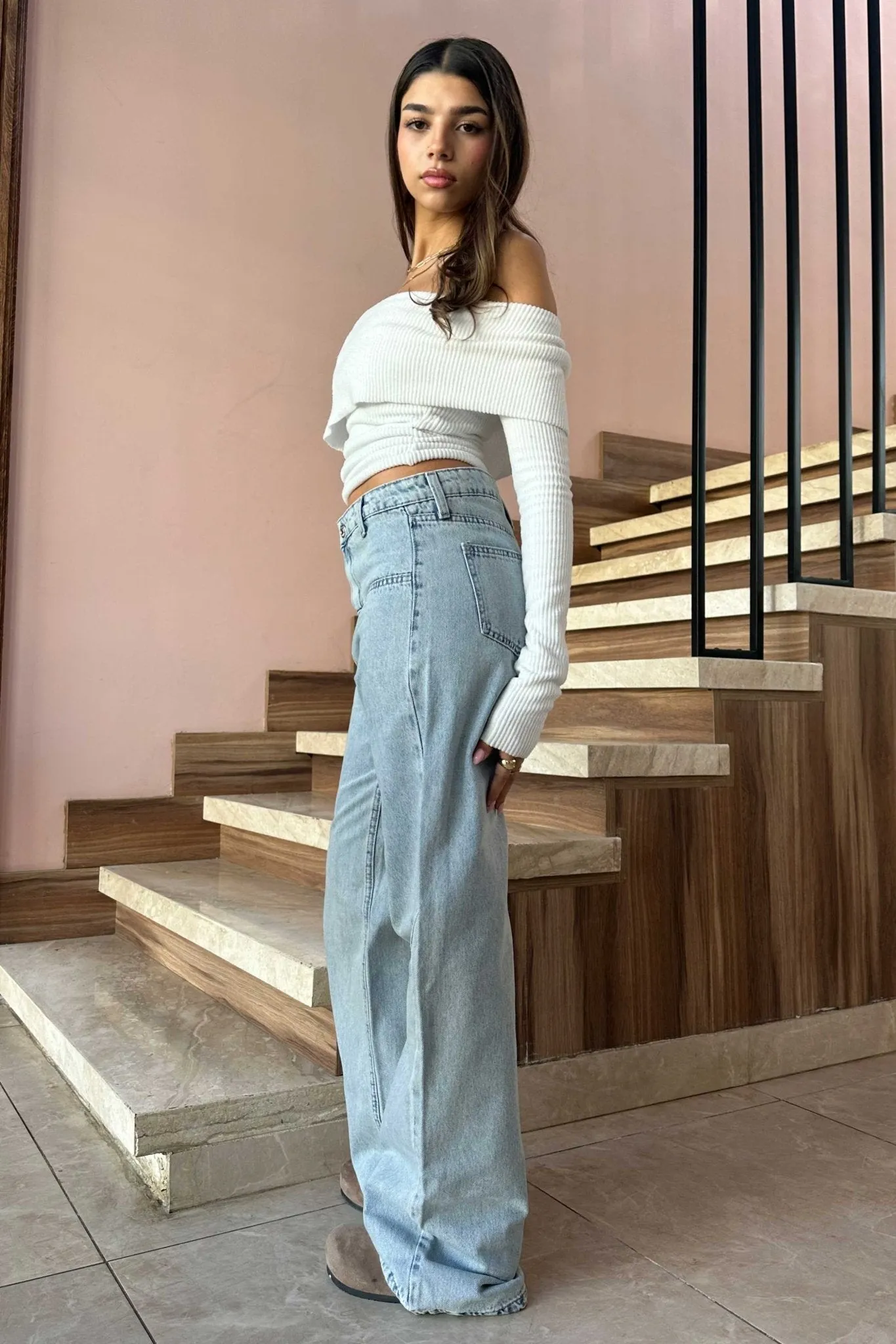 Square Pocket Wide Leg Jeans - Light Blue