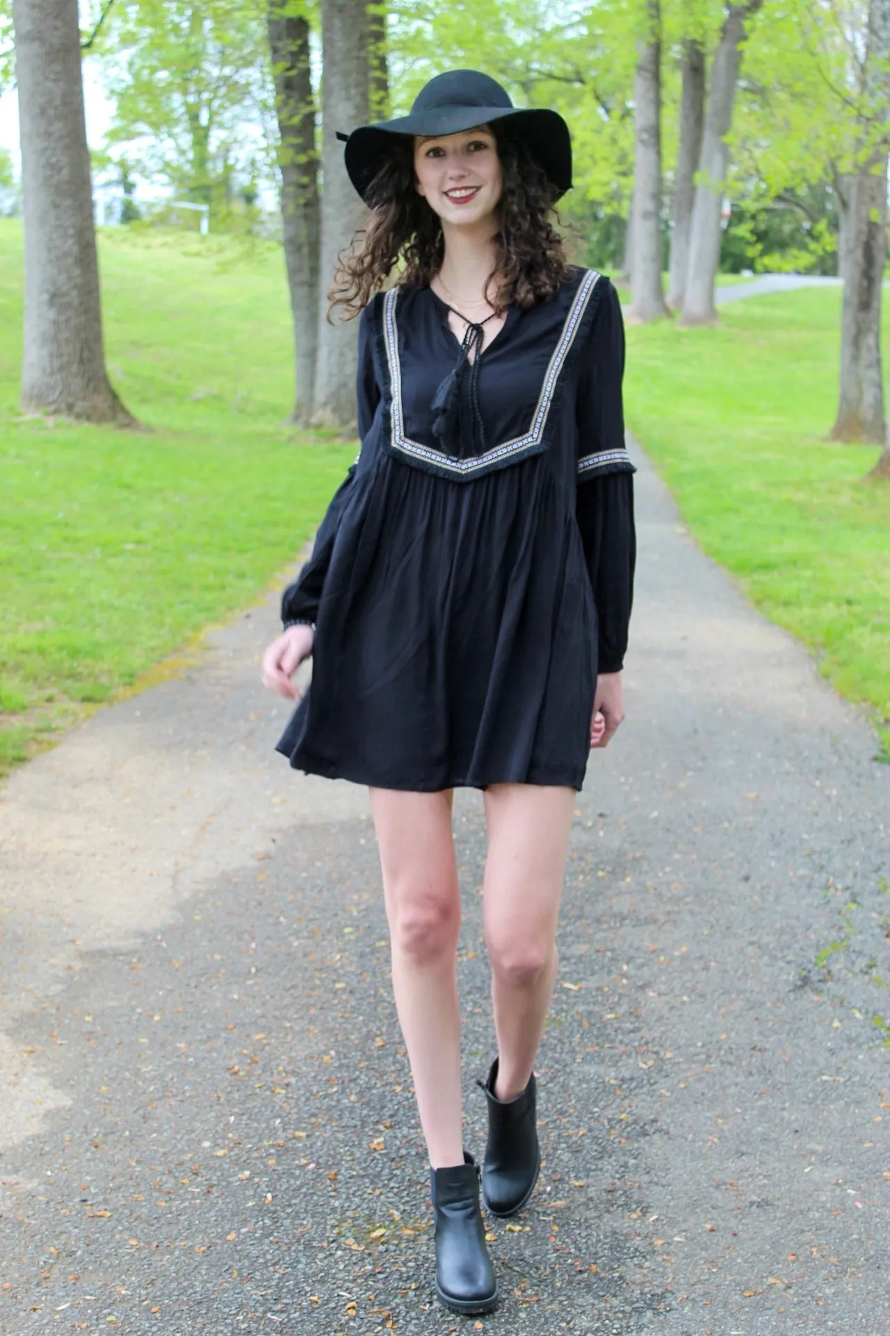 Tessa Embroidered Long Sleeve Black Dress