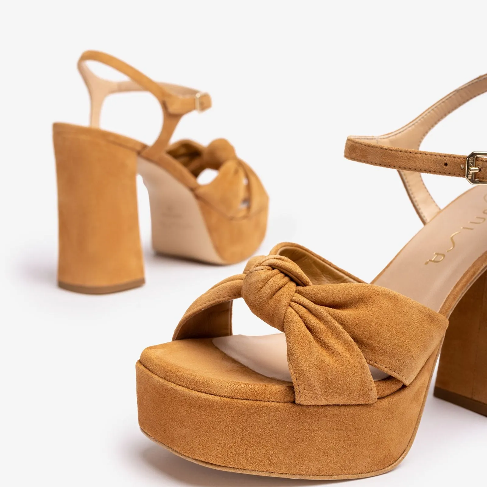 Unisa Umi Rust Suede Platform Sandals
