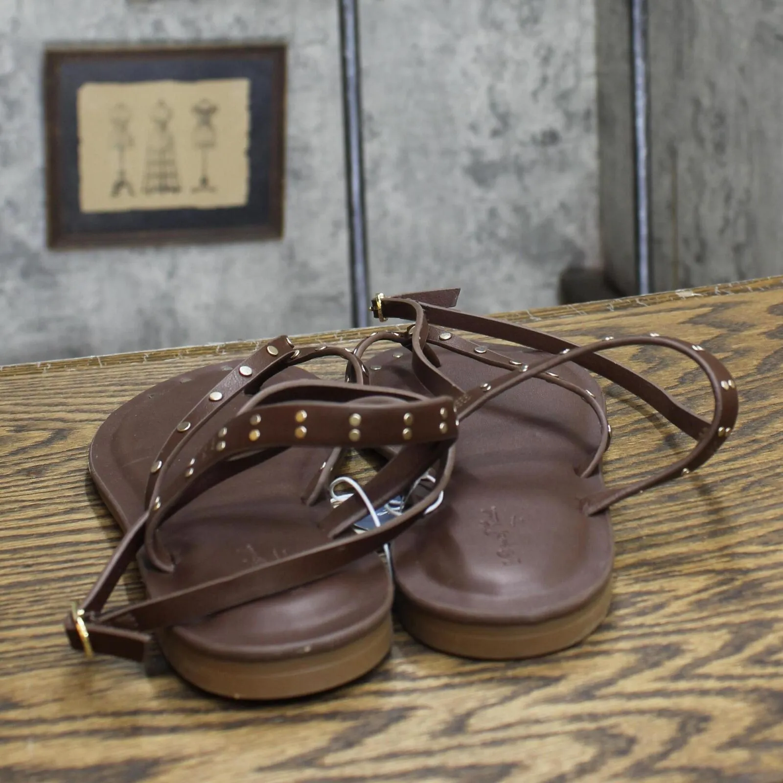 Universal Thread Womens Nikki Studded Thong Sandals 89998544 Brown 8.5M