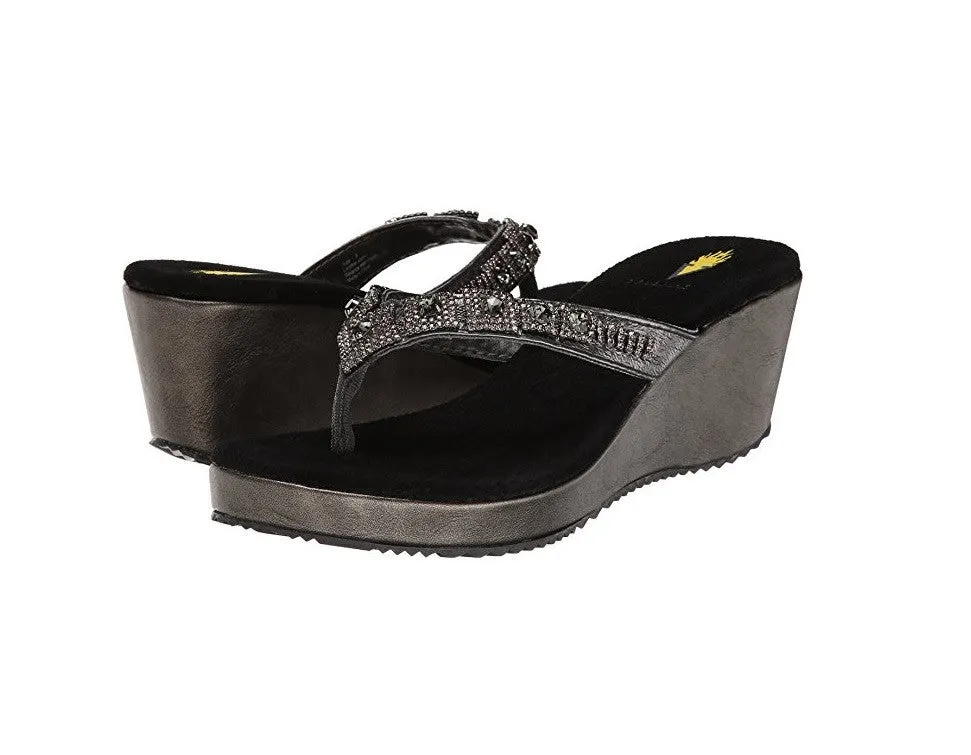 Very Volatile | Andrina Sandal Petwer