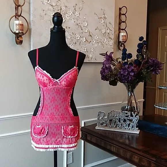 Victoria's Secret Pink Floral Super Sexy Lace Apron Lingerie. Size 34B