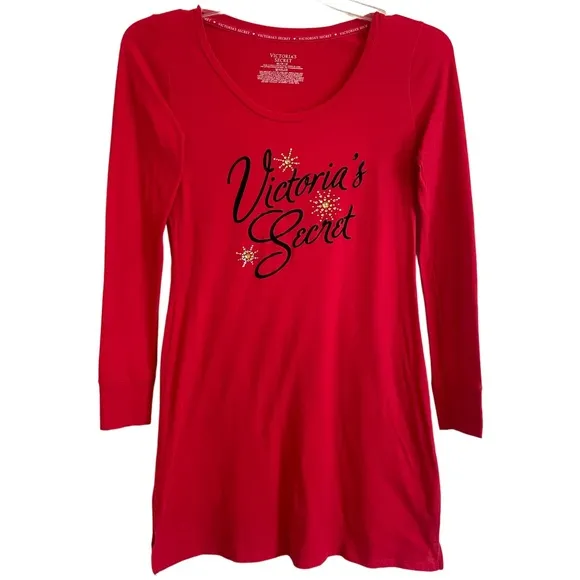 Victoria’s Secret Sleep Shirt Gemstone Winter Snowflake Red Christmas Nightgown
