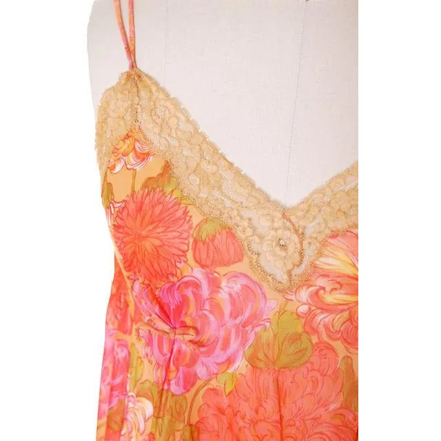 Vintage Vanity Fair Lingerie 3 PC Peignoir 1960s Orange Florals Nylon Medium