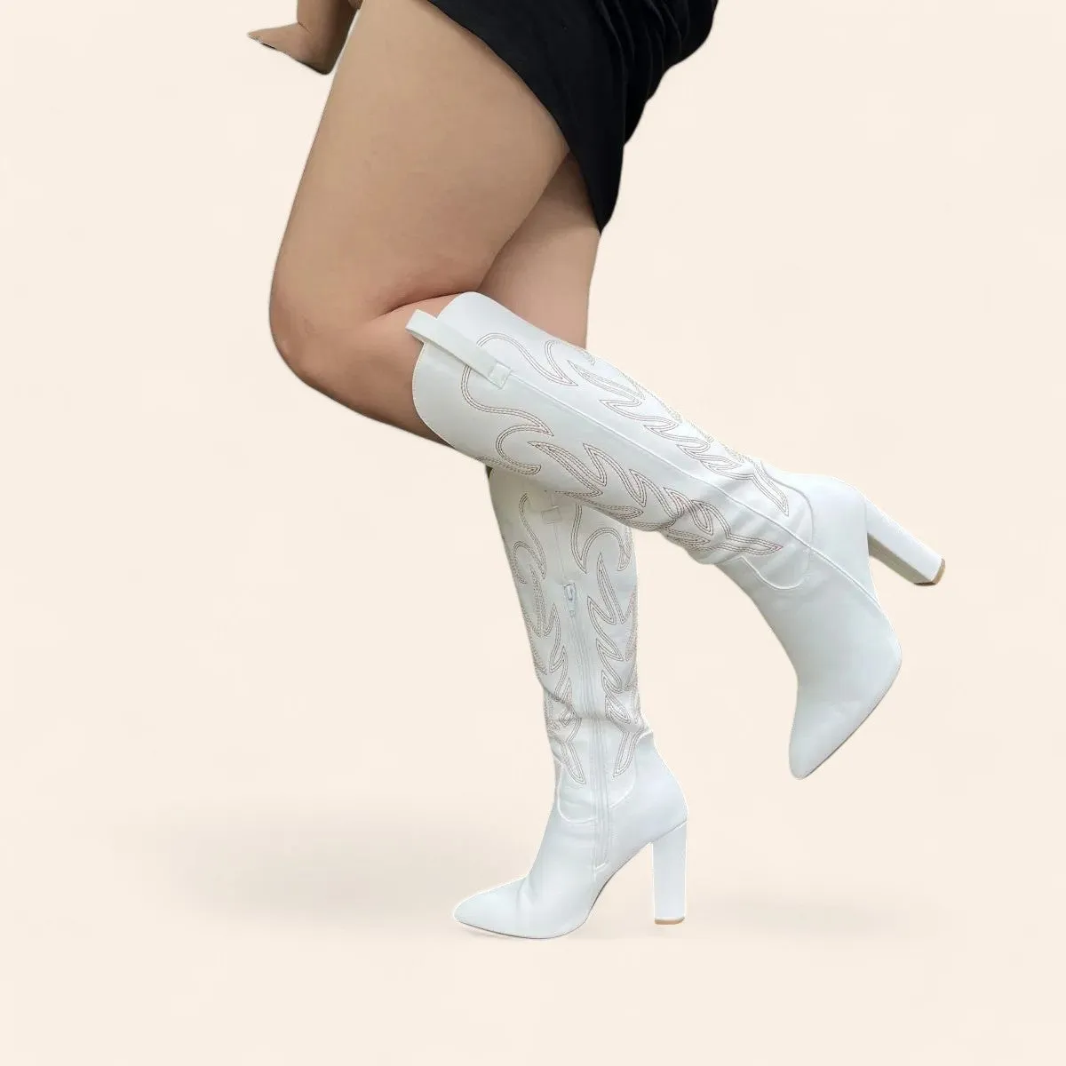 White cowboy boots with pink embroidery - N°9