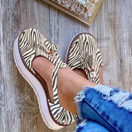 Women Flat Thick Sole Platform Sandals