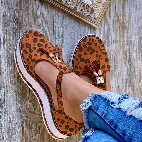 Women Flat Thick Sole Platform Sandals