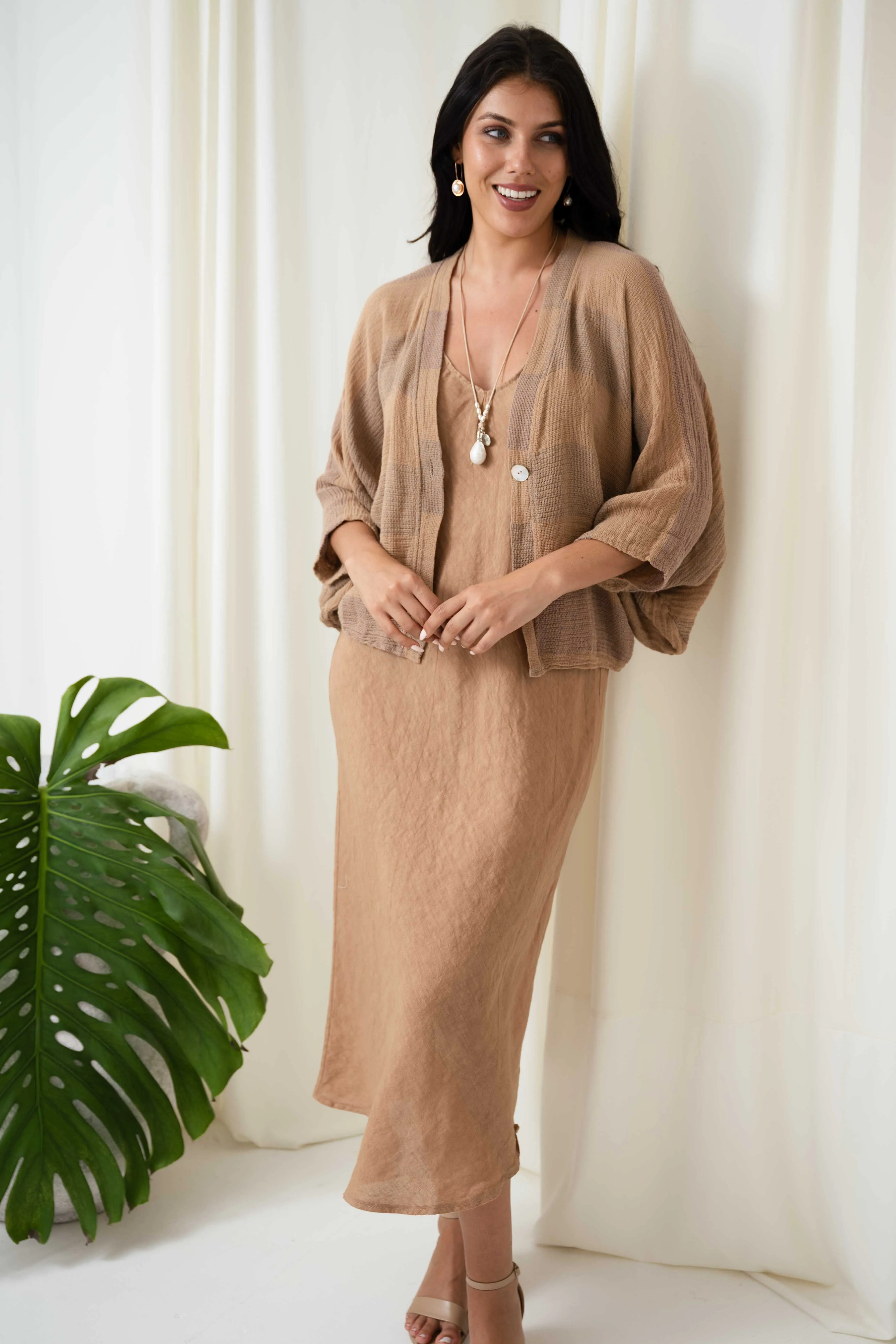 Wonder Weave Shrug | Caramello