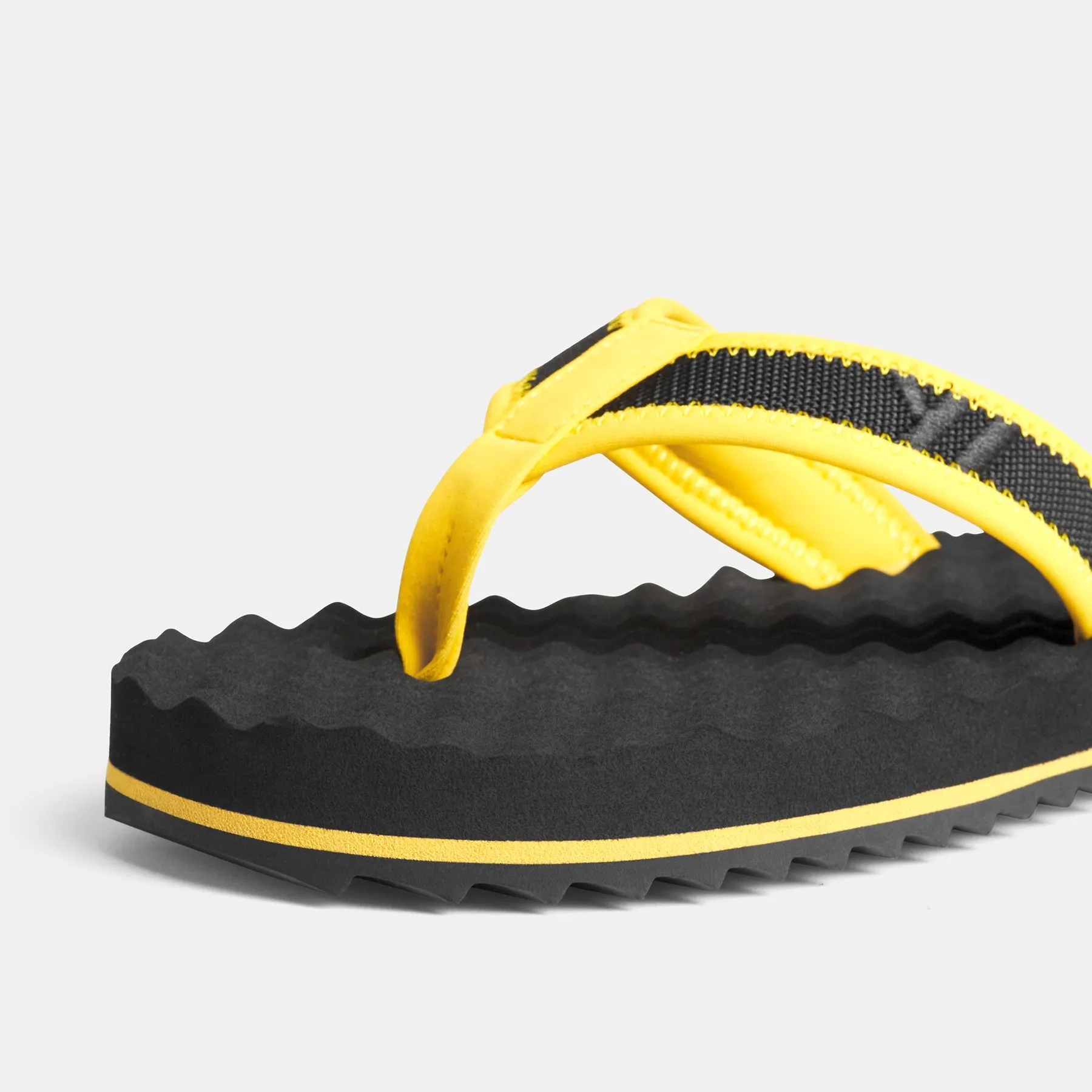 Y/OSEMITE Sport Flip Flop Kids - Black/Yellow